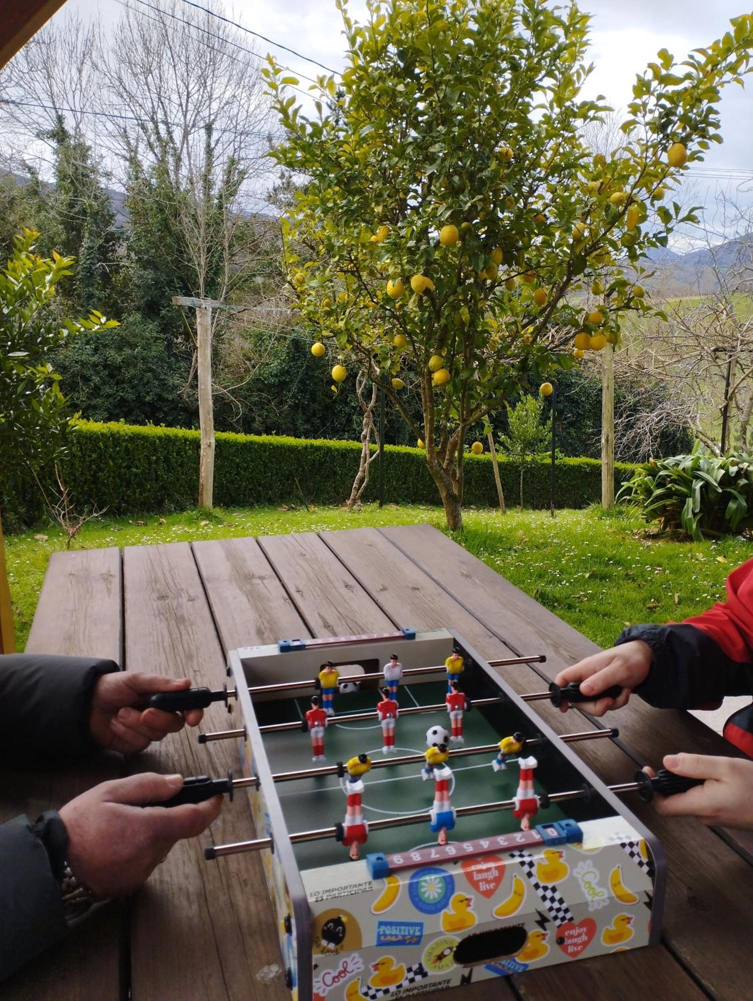 Casa Rural El Jondrigu กังกัส เด โอนิส ภายนอก รูปภาพ